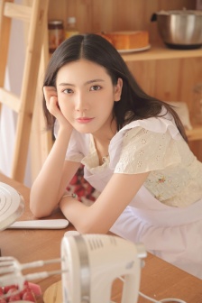 特殊女子监狱有2个版本